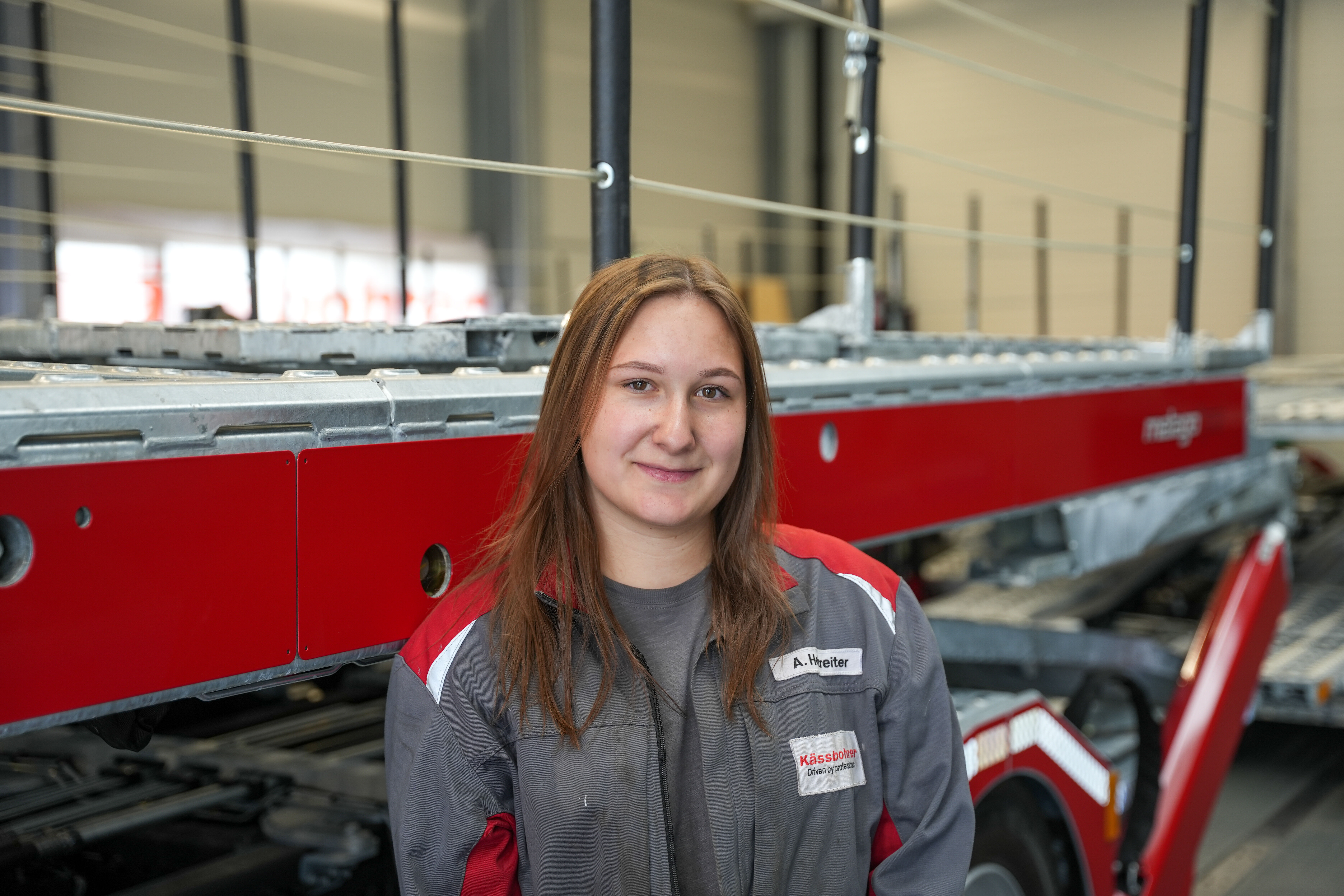 Angelina Holzreiter, Lehrling bei Kässbohrer